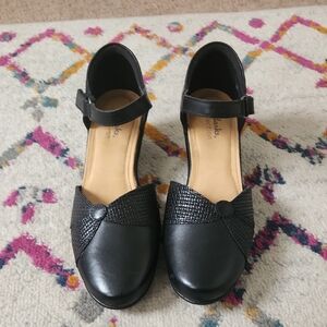 Clarks Black Mary Jane Heels with Textured Toe